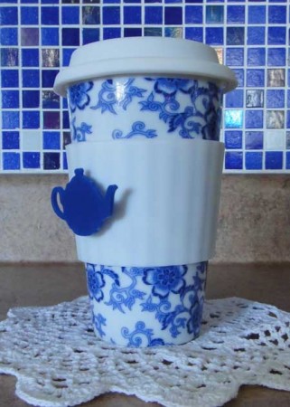 Blue tea mug