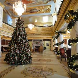 Main entryway of the French Lick Resort